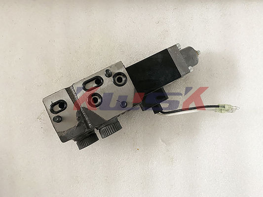 Van de de Solenoïdeklep van HD1430 HD820 Kato Excavator Parts K3V112 het Vastgestelde Graafwerktuig Hydraulic Pump Parts