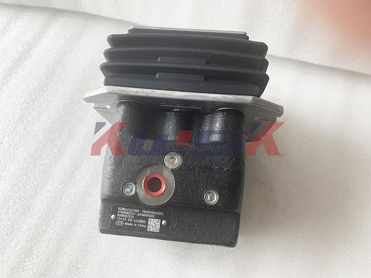 YN30V00105F2 graafwerktuig Joystick Handle Kobelco sk200-8 Delen Graafwerktuigpedal control valve