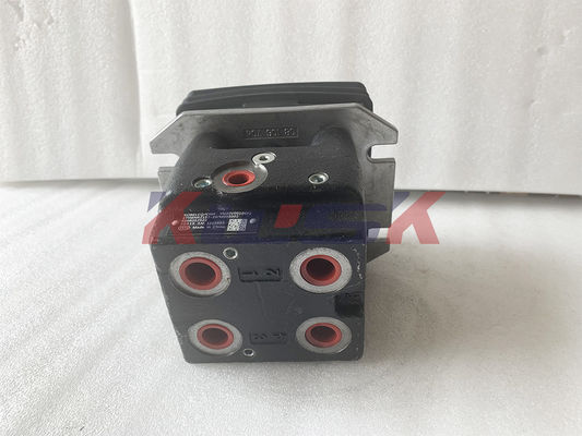 YN30V00105F2 graafwerktuig Joystick Handle Kobelco sk200-8 Delen Graafwerktuigpedal control valve