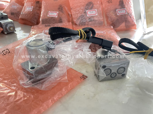 Pc200-7 de Hydraulische HoofdAfblaasklep van pc200-8 Graafwerktuighydraulic solenoid valve